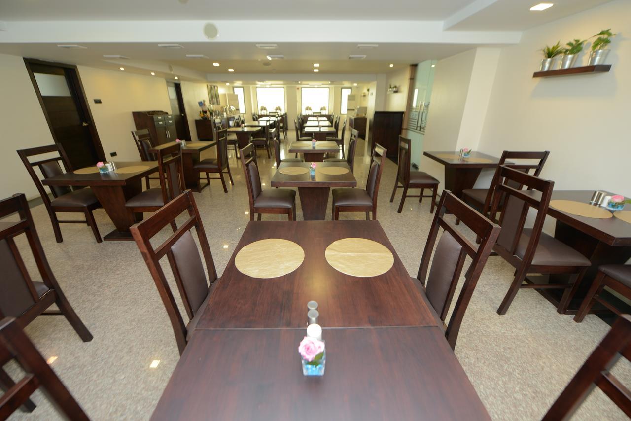 Hotel Lexus Rangoon Buitenkant foto