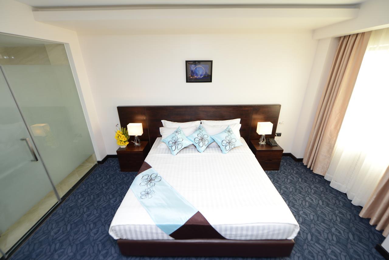 Hotel Lexus Rangoon Buitenkant foto